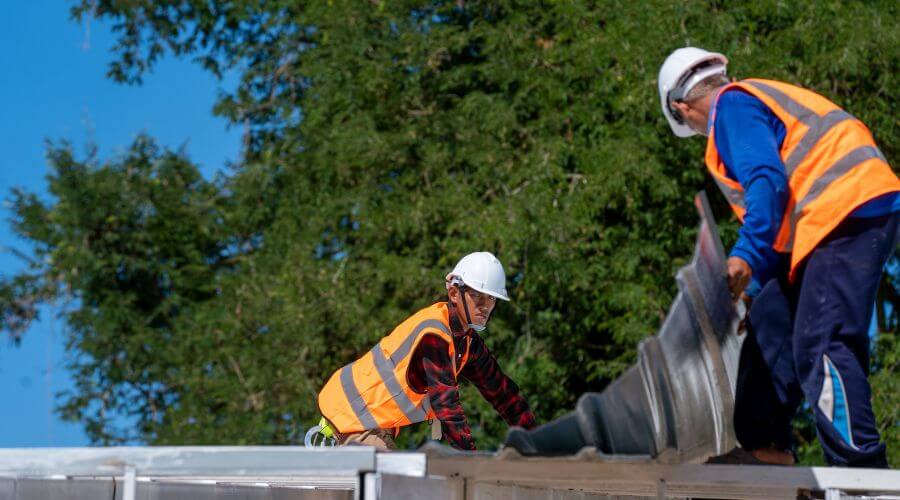 Professional new roof installation services in Vida, MT