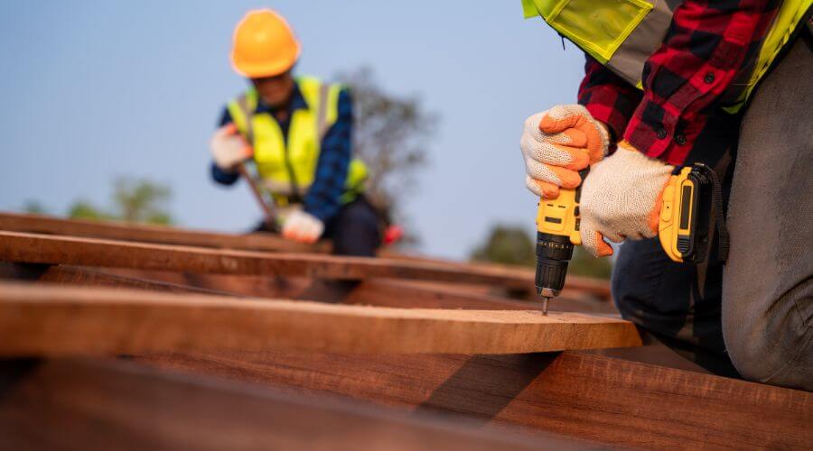Expert new roof installation services in Vida, MT